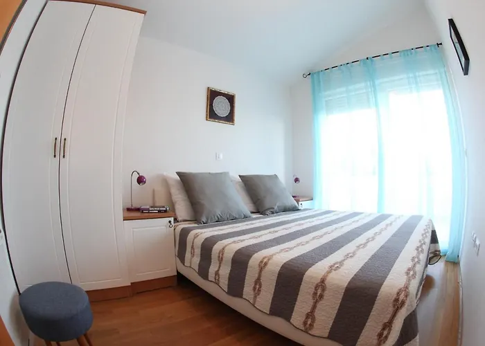 Apartments Sea View Kozino